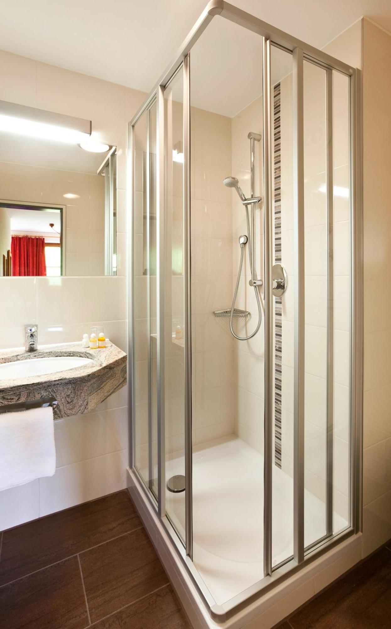 Schwarzenbach - Wellness&spa 3*