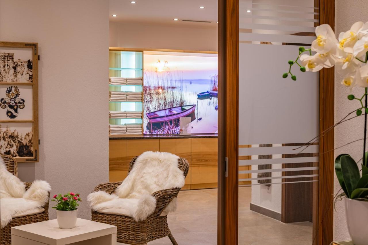 Schwarzenbach - Wellness & 3* Rieden
