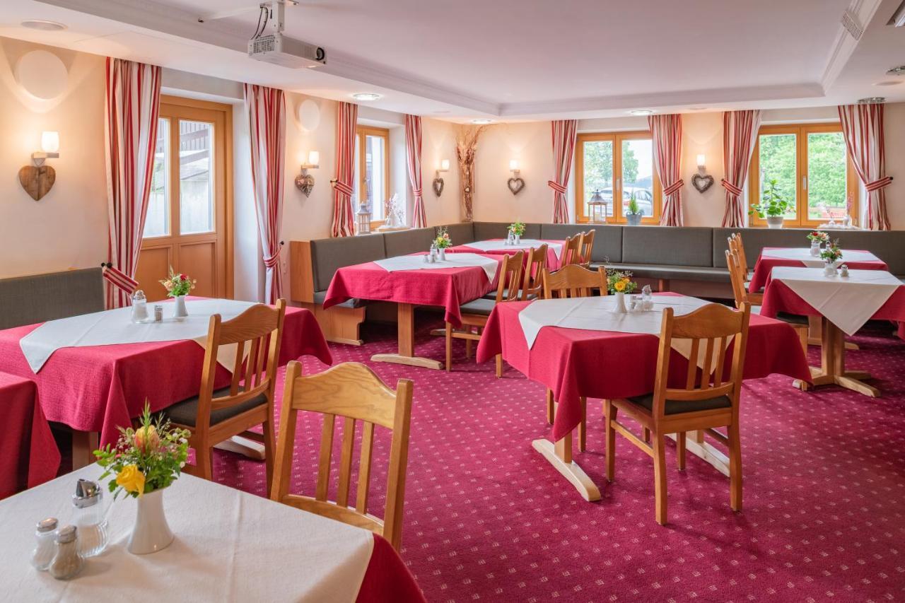 Schwarzenbach - Wellness & Hotel 3*